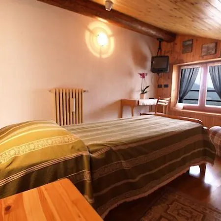 Alpe Fleurie シャンポルク