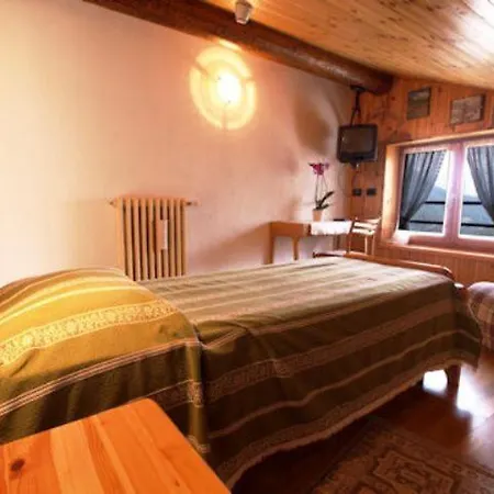 Alpe Fleurie Hotel Champoluc