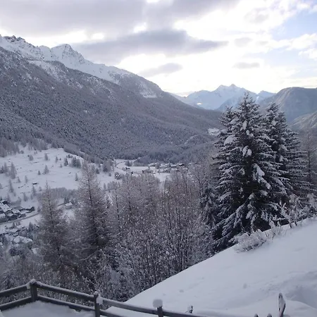 Hotel Alpe Fleurie 2*