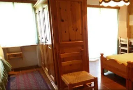 Hotel Alpe Fleurie 2*