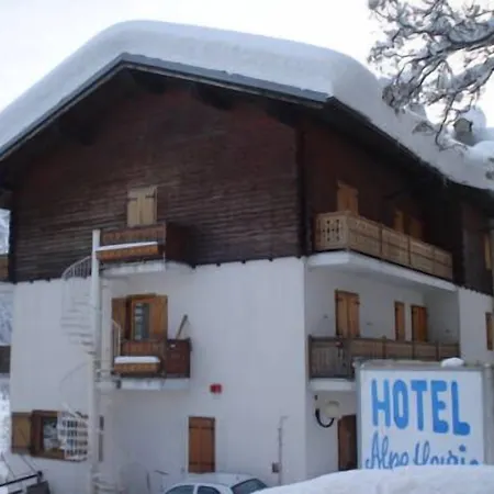 Hotel Alpe Fleurie 2*