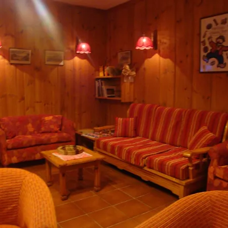 Hotel Alpe Fleurie 2*