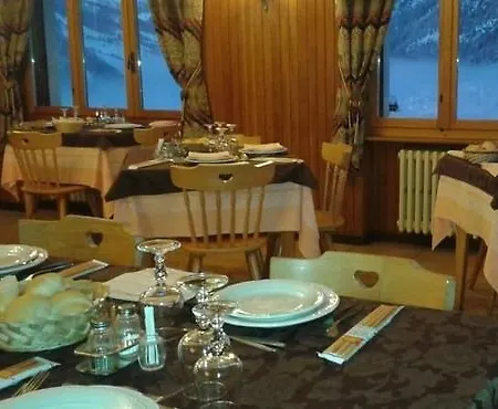 Alpe Fleurie Hotel Champoluc