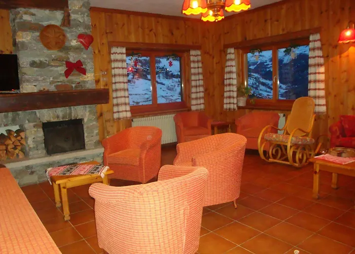 Hotel Alpe Fleurie 2*